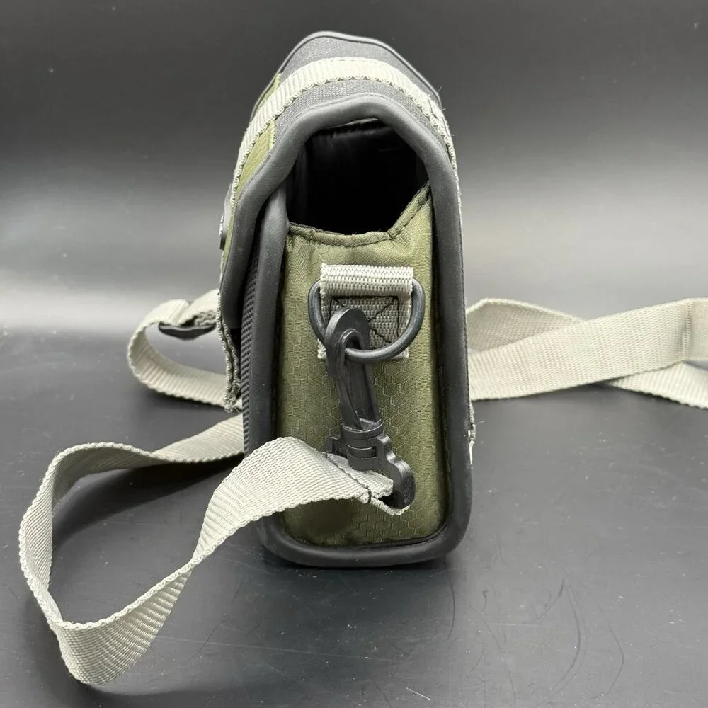 Targus Large Camera Case Bag Electronics Fits Digital APS & Standard Cameras
